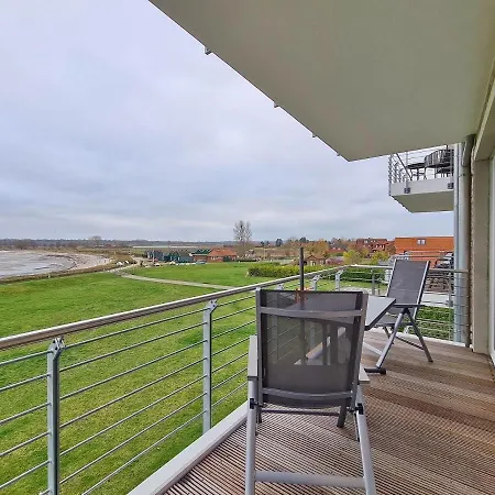 Daire Ferienwohnung-pier-7 *